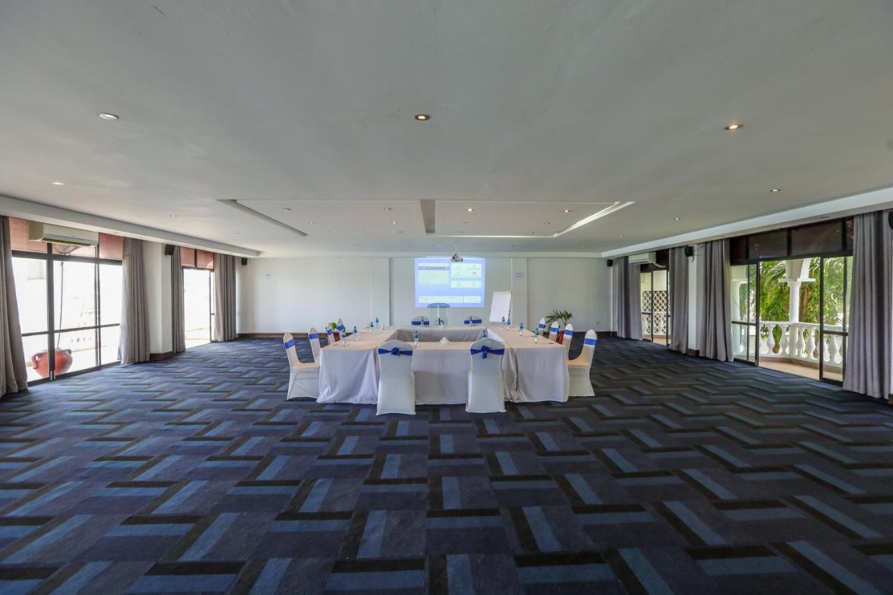 Cityblue Creekside Hotel & Suites Μομπάσα Εξωτερικό φωτογραφία